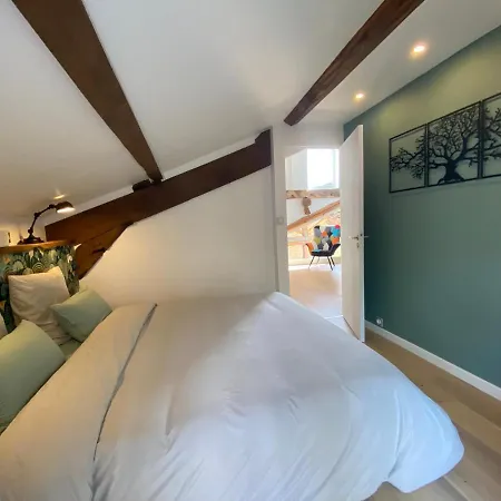 Pierre Qui Roule * Castanet (Tarn)