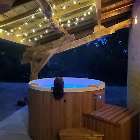 Pierre Qui Roule Tatil Evi